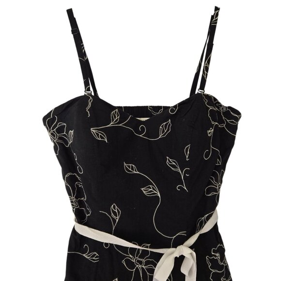 White House Black Market Floral Embroidered Black Dress Lace Hem Size 6 - Picture 3 of 10